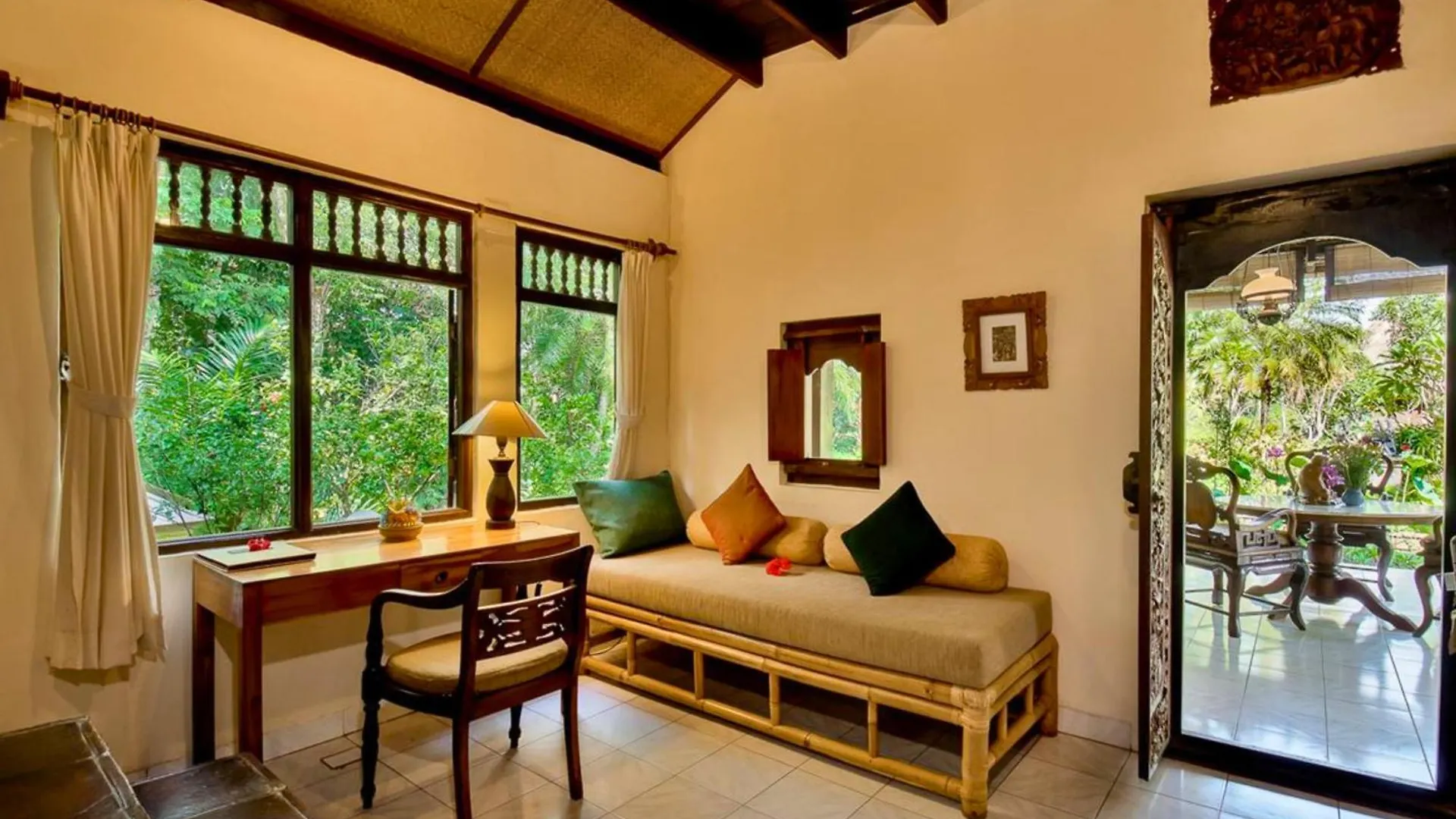 Isvara 1 Bedroom Junior Suite Zn235 Ubud